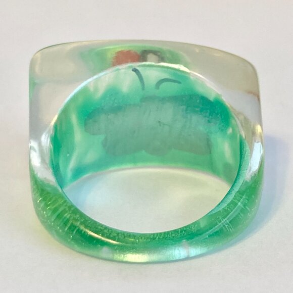 Vintage Lucite Acrylic Butterfly Ring Size 7 Retro Abstract Green Red Chunky - Picture 5 of 9